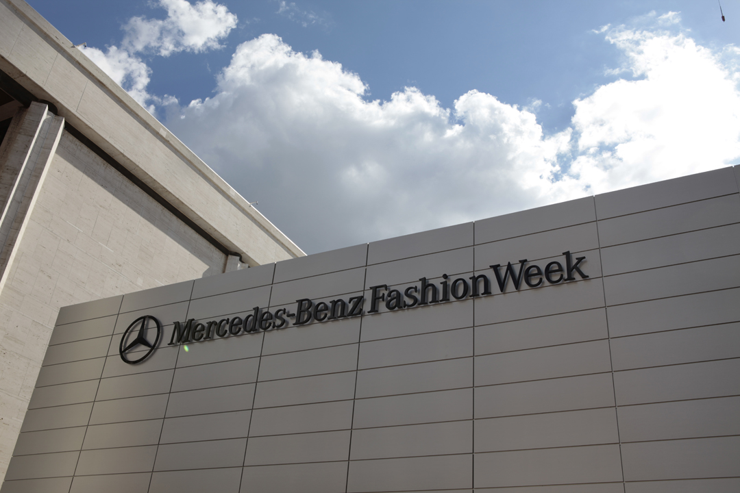 Mercedes Benz Fashion Week Marquee_Lincoln Plaza
